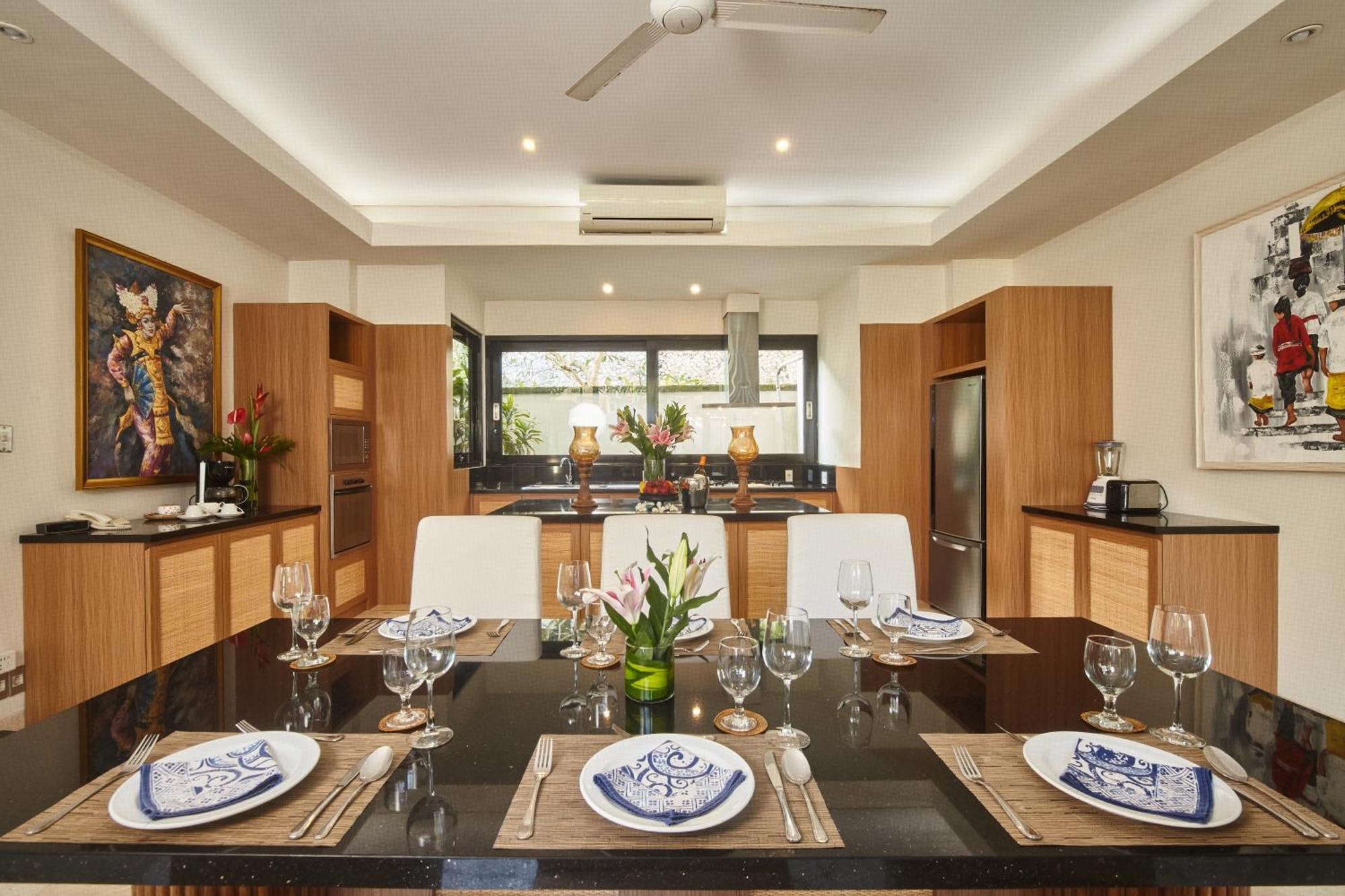ג'ימבאראן Temple Hill Residence Villa מראה חיצוני תמונה